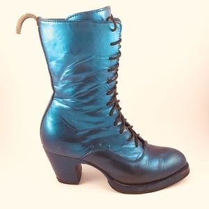 PF KAUFMAN CROSSWALK LACE UP WOMEN’S BOOTS -SIZE 9